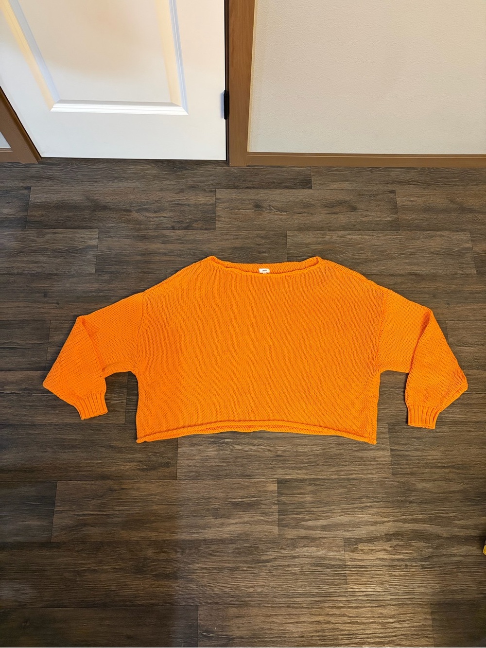 Women's Aerie Loose Knit Cropped Off the Shoulder Sweater in Orange Pop Size XXL - Picture 2 of 7